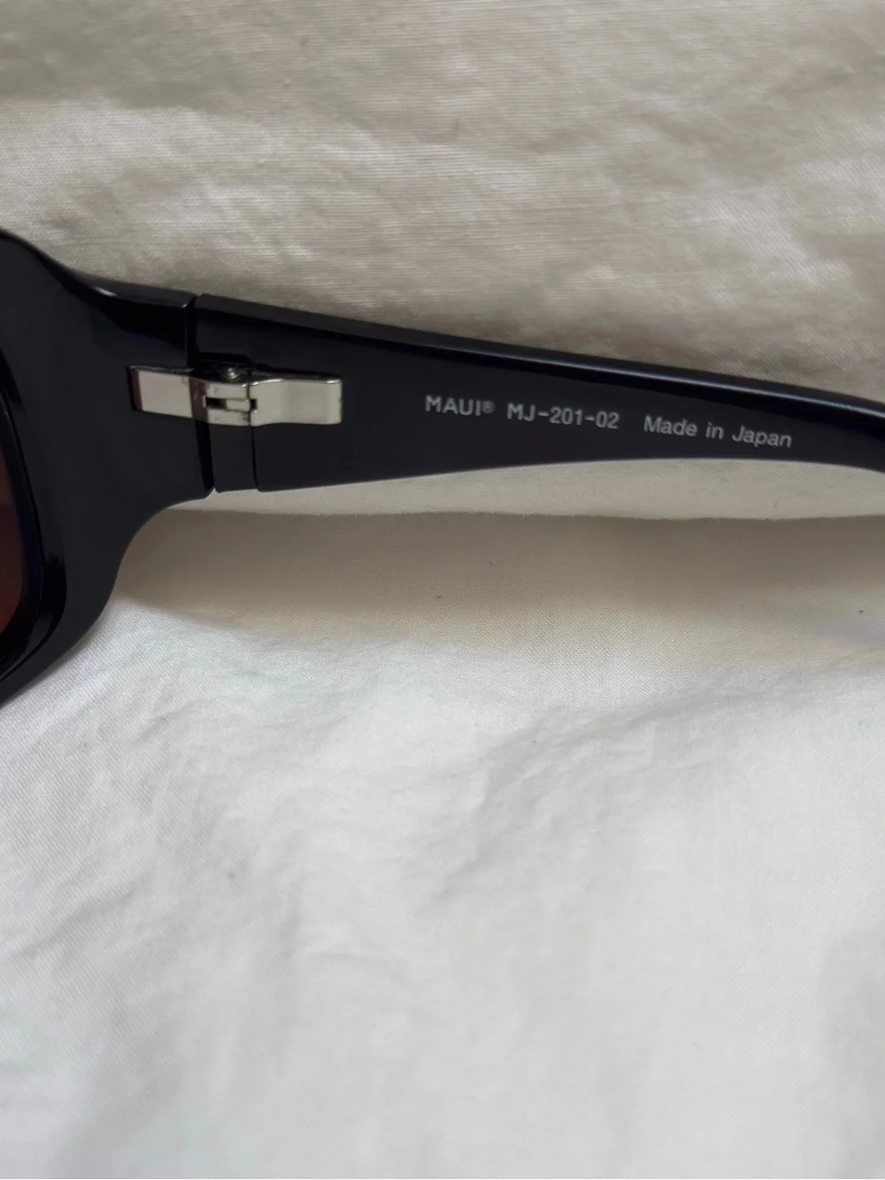 NWOT Maui Jim sunglasses 😎